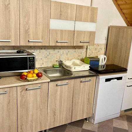 Gancz Apartman Sarvar Exterior foto